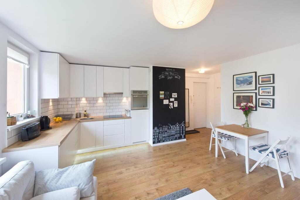 Cosy Old Town Gdansk Apartment ภายนอก รูปภาพ
